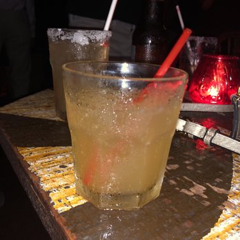 The Sandpiper Lounge - Whiskey sour - Dive Bars Near Me - Laguna Beach, California The Sandpiper Lounge - Whiskey sour - Dive Bars Near Me - Laguna Beach, California