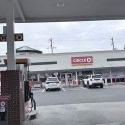 Circle K - Outside the convenience store