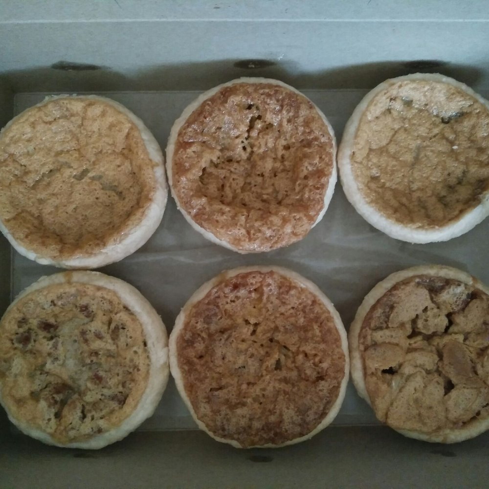 A half dozen box of various butter tart flavours A half dozen box of various butter tart flavours