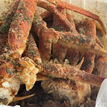 TK’s Surf And Turf Kitchen - Crab legs and steak (the steak is in pieces underneath and was cooked perfectly!) - Seafood Near Me - Denver, Colorado TK’s Surf And Turf Kitchen - Crab legs and steak (the steak is in pieces underneath and was cooked perfectly!) - Seafood Near Me - Denver, Colorado