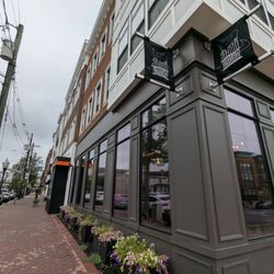 Ani Ramen House - Corner