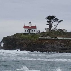 Southern Oregon All Star Taxi - We offer tours to the beach, in both Crescent City and Brookings