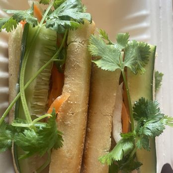 La Tour Cafe - Meatball Banh Mi - Cafes Near Me - Honolulu, Hawaii