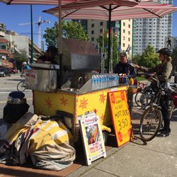 Alberta All Beef Hot Dog Cart - Very busy in a sunny holiday down by the beach.