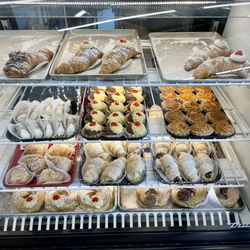 Cheri's Bakery - Pastries!
