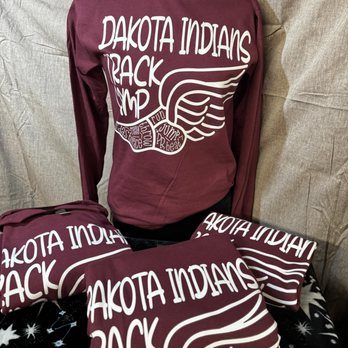 Team Designs - Solutions for groups of all sizes - Customized Merchandise Near Me - Rock City, Illinois Team Designs - Solutions for groups of all sizes - Customized Merchandise Near Me - Rock City, Illinois