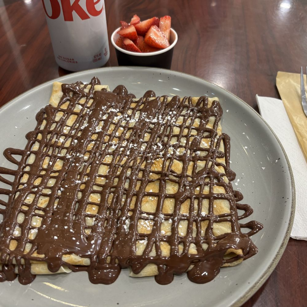 Sleek Creperie And Cafe - Fantastic Dark Chocolate Crepe & side strawberries !!! - Chocolatiers & Shops Near Me - Houston, Texas Sleek Creperie And Cafe - Fantastic Dark Chocolate Crepe & side strawberries !!! - Chocolatiers & Shops Near Me - Houston, Texas