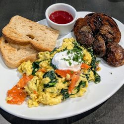 Field House - Smoked salmon and spinach scramble