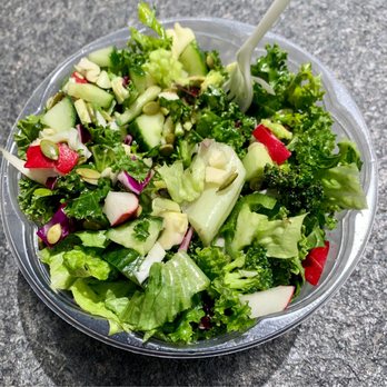 Liv Salades - Nelly Salad - Salad Near Me - Montreal, Quebec Liv Salades - Nelly Salad - Salad Near Me - Montreal, Quebec