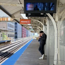 CTA - Adams/Wabash - Waiting for the train to MDW