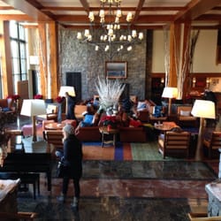 Great Room Grill - Gorgeous lodge
