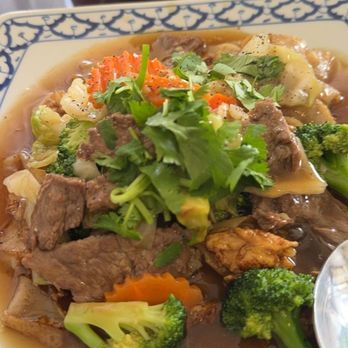 Lao Esan Kitchen - Beef Rad Na & boat noodle - Thai Near Me - Lake Elsinore, California Lao Esan Kitchen - Beef Rad Na & boat noodle - Thai Near Me - Lake Elsinore, California