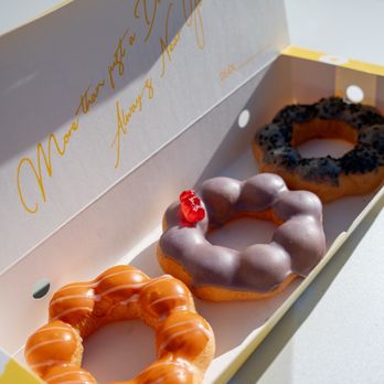 Mochinut - Thai Tea Lavender  Black sesame - Donuts Near Me - Sacramento, California