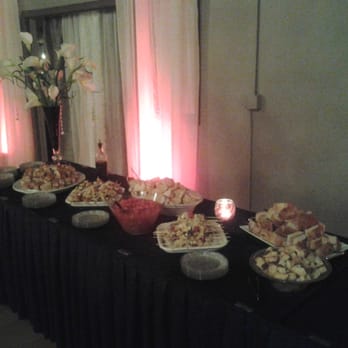 Croutons Catering - Cocktail Hour - Caterers Near Me Croutons Catering - Cocktail Hour - Caterers Near Me