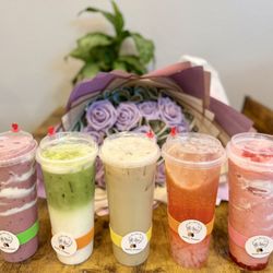 Hello Sweet - 01/11/2026: Blueberry Yogurt, Matcha Latte (No Sugar), Honeydew Milk Tea,  Litchi Rose Sparkling, Strawberry Yogurt