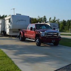 Autumn Lake RV Park - Spacious Concrete Lots