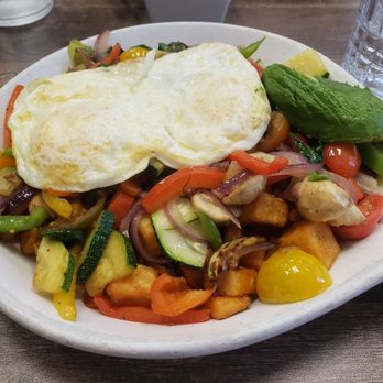 AmeriBrunch Cafe - Veggie Skillet - Breakfast & Brunch Near Me - Las Vegas, Nevada AmeriBrunch Cafe - Veggie Skillet - Breakfast & Brunch Near Me - Las Vegas, Nevada