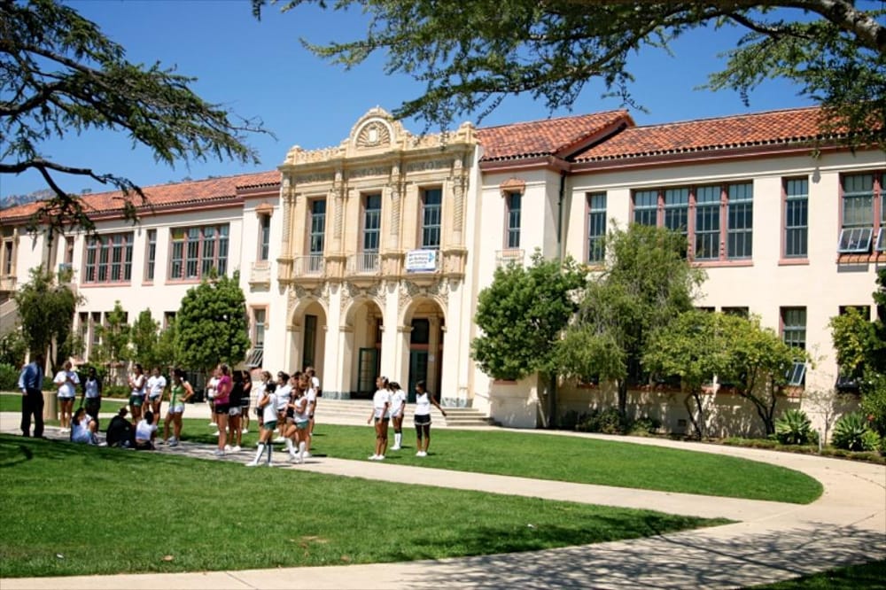 Slide of Derrick's Roofing