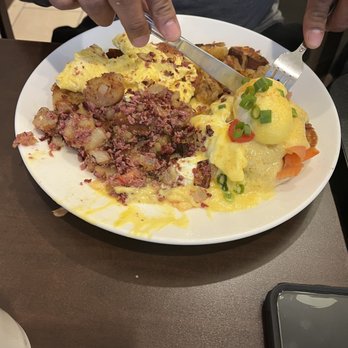 Cozy Cafe - Breakfast & Brunch Near Me - Old Bridge, New Jersey