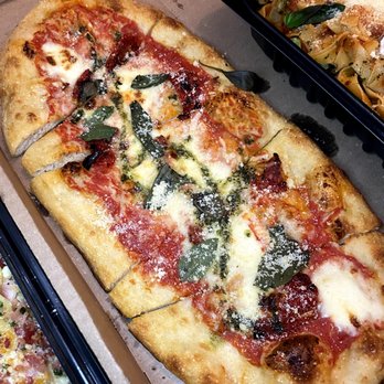 Scaddabush - margherita pizza - Italian Near Me - Richmond Hill, Ontario Scaddabush - margherita pizza - Italian Near Me - Richmond Hill, Ontario