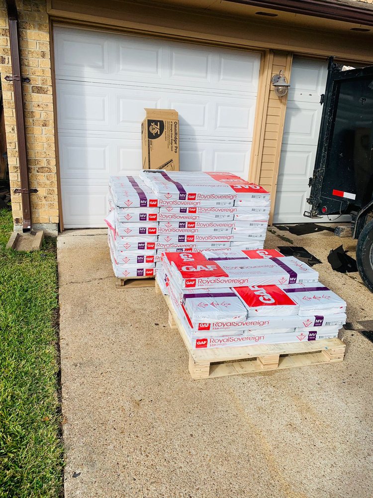 Slide of United Roofing Supply