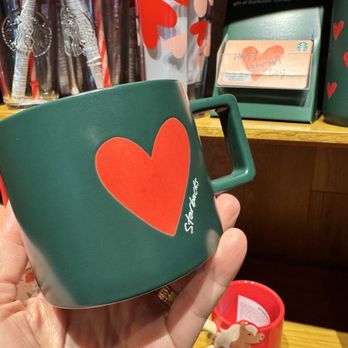 Starbucks - Coffee & Tea Near Me - Williamsburg, Virginia Starbucks - Coffee & Tea Near Me - Williamsburg, Virginia