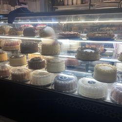 Dolce Mami - So many cakes
