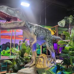 Lost Worlds Dinotopia