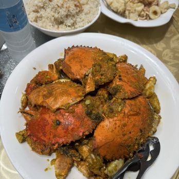 Huey Ying Restaurant - Crabs, garlic fried rice and calamari. - Restaurants Near Me - Pasay, NCR Huey Ying Restaurant - Crabs, garlic fried rice and calamari. - Restaurants Near Me - Pasay, NCR