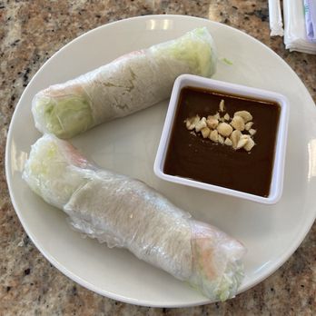 Pho 88 Noodle - Clear springs rolls with peanut sauce - Vietnamese Near Me - Orlando, Florida Pho 88 Noodle - Clear springs rolls with peanut sauce - Vietnamese Near Me - Orlando, Florida