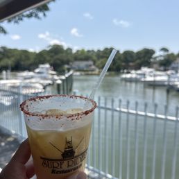 Drink and view Drink and view