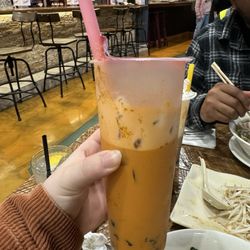 Lobster & Pho - Thai tea