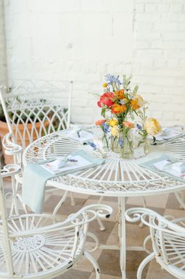 Milk & Roses by null