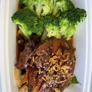 Wyckoff Thai - Tamarind duck - Thai Near Me - Wyckoff, New Jersey Wyckoff Thai - Tamarind duck - Thai Near Me - Wyckoff, New Jersey