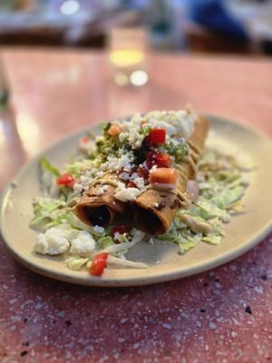 Tacolina by null