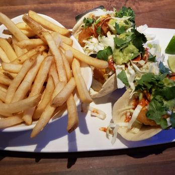 Yard House - Fried shrimp tacos - Bars Near Me - Tampa, Florida Yard House - Fried shrimp tacos - Bars Near Me - Tampa, Florida