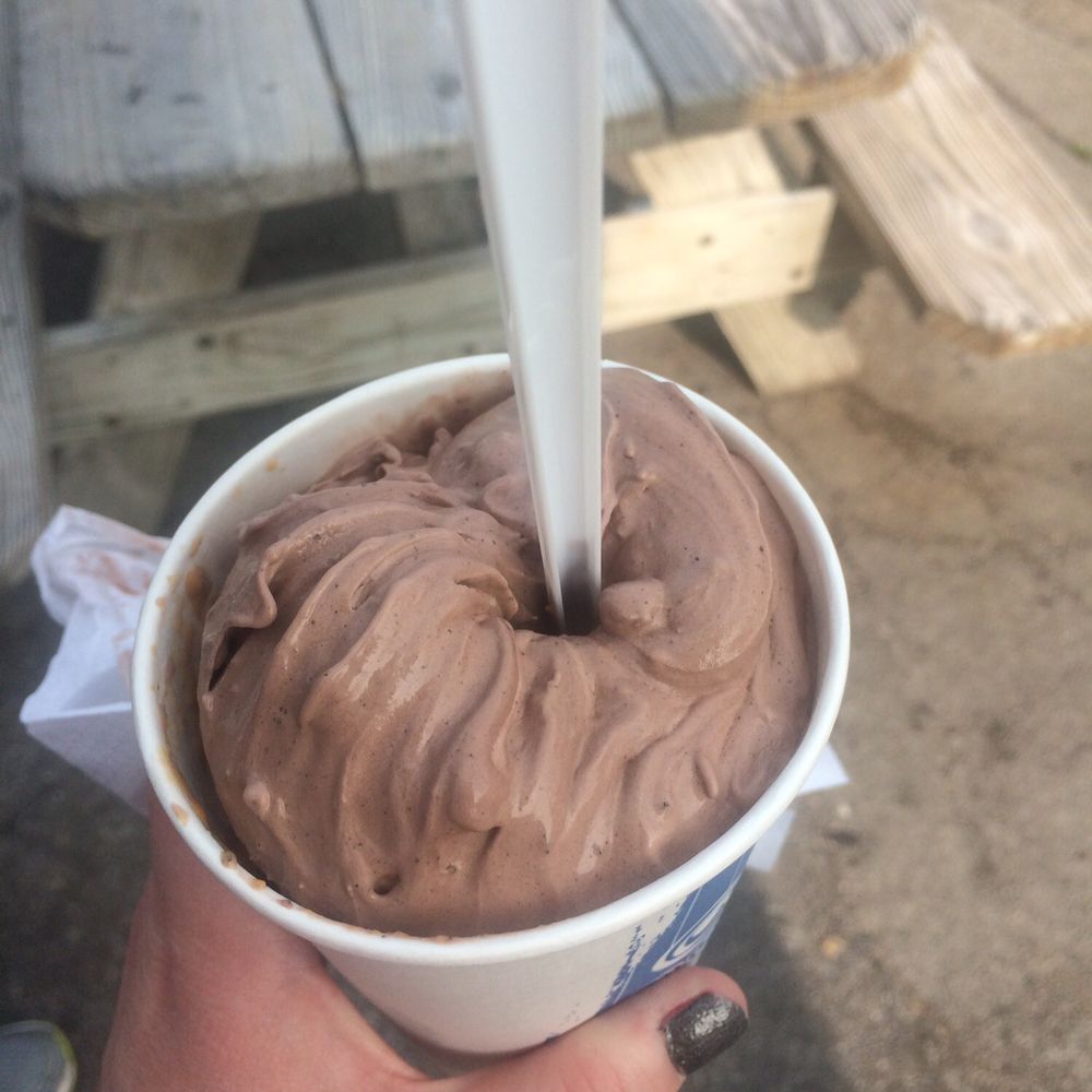 Peanut butter, Oreo Arctic Swirl made with chocolate ice cream Peanut butter, Oreo Arctic Swirl made with chocolate ice cream