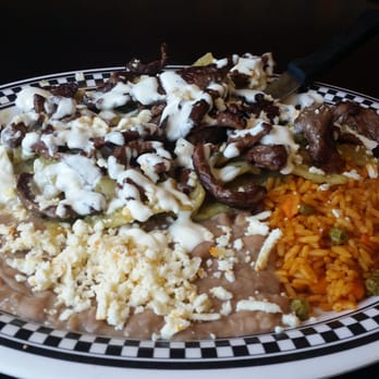 Cozy Corner - Logan Square - Chilaquiles w/carne asada - Diners Near Me - Chicago, Illinois Cozy Corner - Logan Square - Chilaquiles w/carne asada - Diners Near Me - Chicago, Illinois