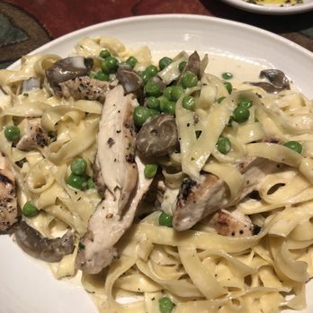Carrabba's Italian Grill - Fettuccine Carrabba - Italian Near Me - Gilbert, Arizona