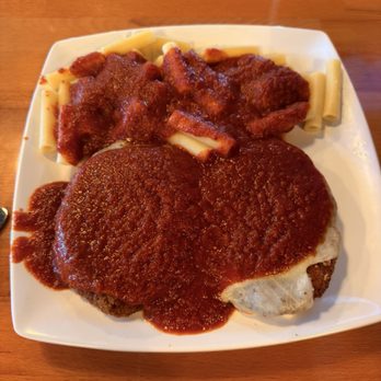 Culberts Pub - Chicken Parm Dinner - Chicken Wings Near Me - Niagara Falls, New York