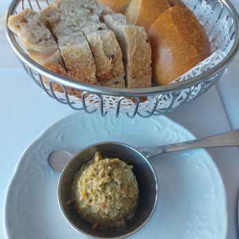 Restaurante Caesar's - Bread and spread - Salad Near Me - Tijuana, BCN