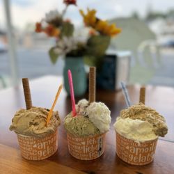 Dolce Gelateria - Coffee, pistachio with stratciatella, coconut with biscotti