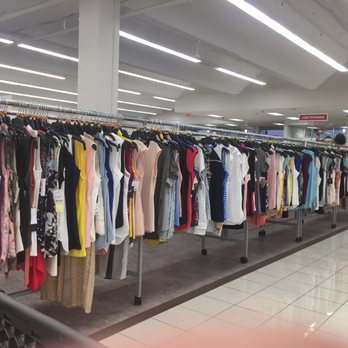 Burlington - Department Stores Near Me - Brookfield, Wisconsin