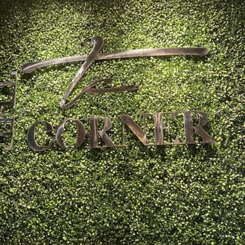 The Corner - Inside - Breakfast & Brunch Near Me - Glendale, California