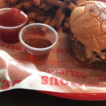 Good Stuff Eatery - Prez Obama Burger. - American Near Me - Washington, DC, District of Columbia