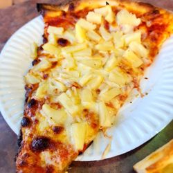 Franks Pizza & Italian Restaurant - Plain slice with pineapple added