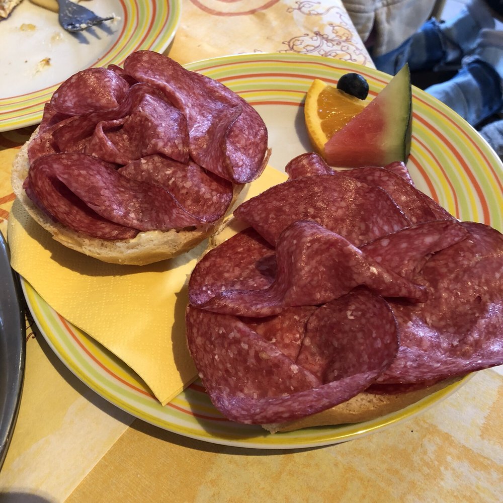 Cafébar Paula - Bread and salami - Cafes Near Me - Mittenwald, BY Cafébar Paula - Bread and salami - Cafes Near Me - Mittenwald, BY