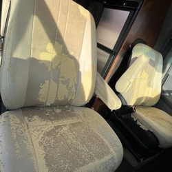 Total Recon - Crumbling seats