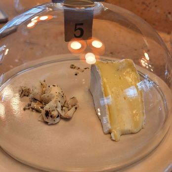 Pick & Cheese - Brie - Delis Near Me - London, XGL