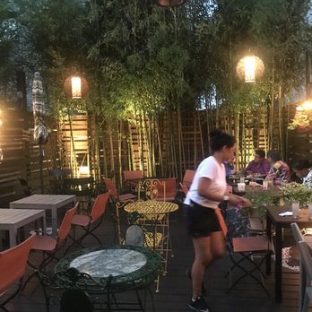 Eatzy Thai - Outdoor dining area - Thai Near Me - Astoria, New York